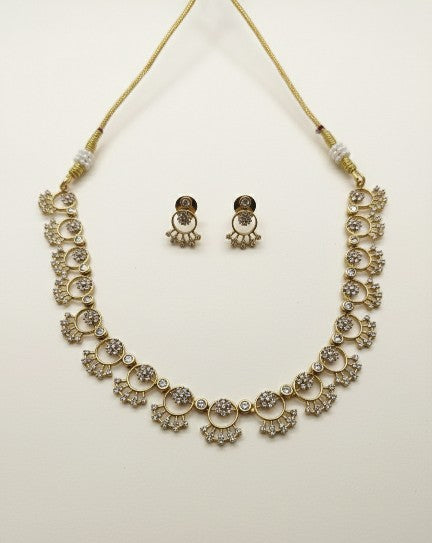 The Crescent Flora Necklace