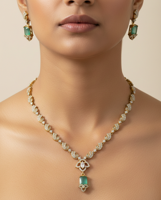 Veridian Sovereign Necklace