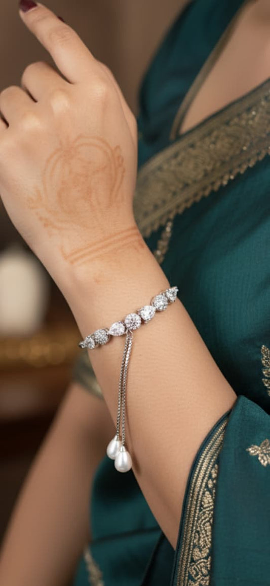 The Eternal Halo Infinity Bracelet