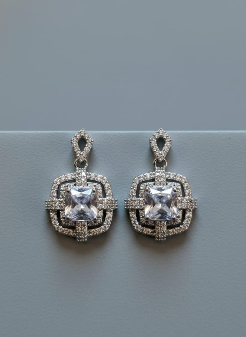 Regency Square Halo Drops