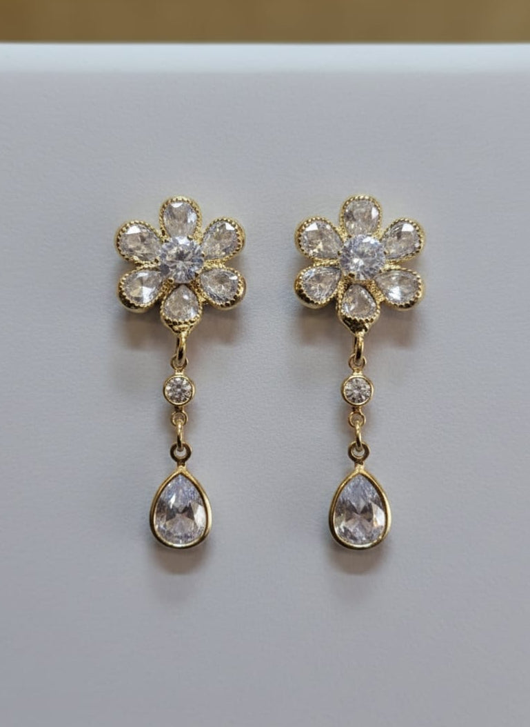 Moonlight Serenity Cat-Eye Drops